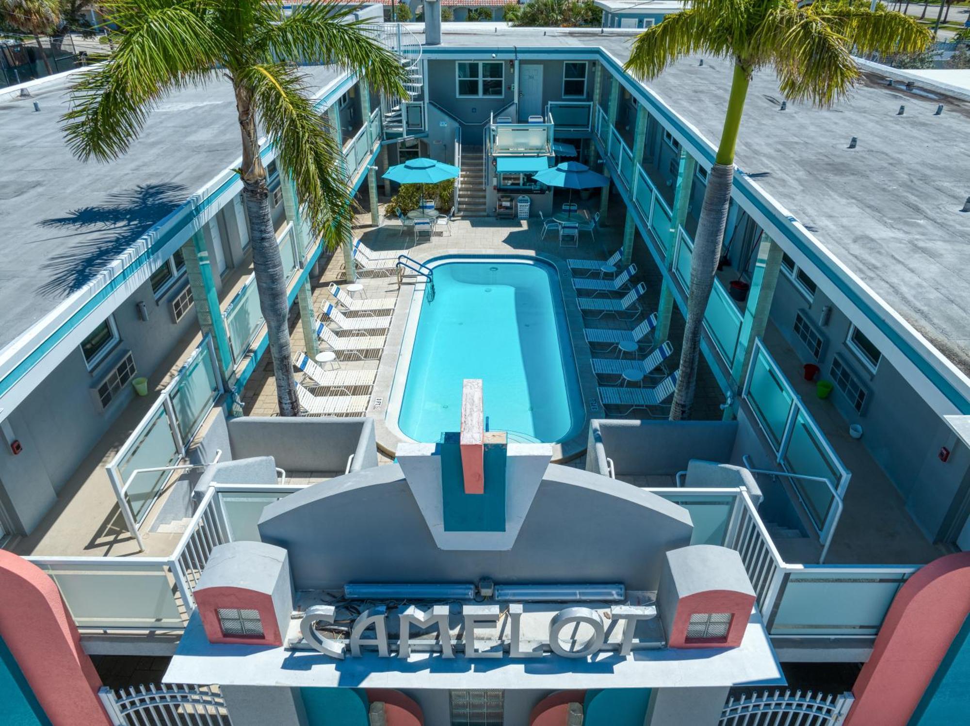 Camelot Beach Suites Clearwater Beach Exteriör bild