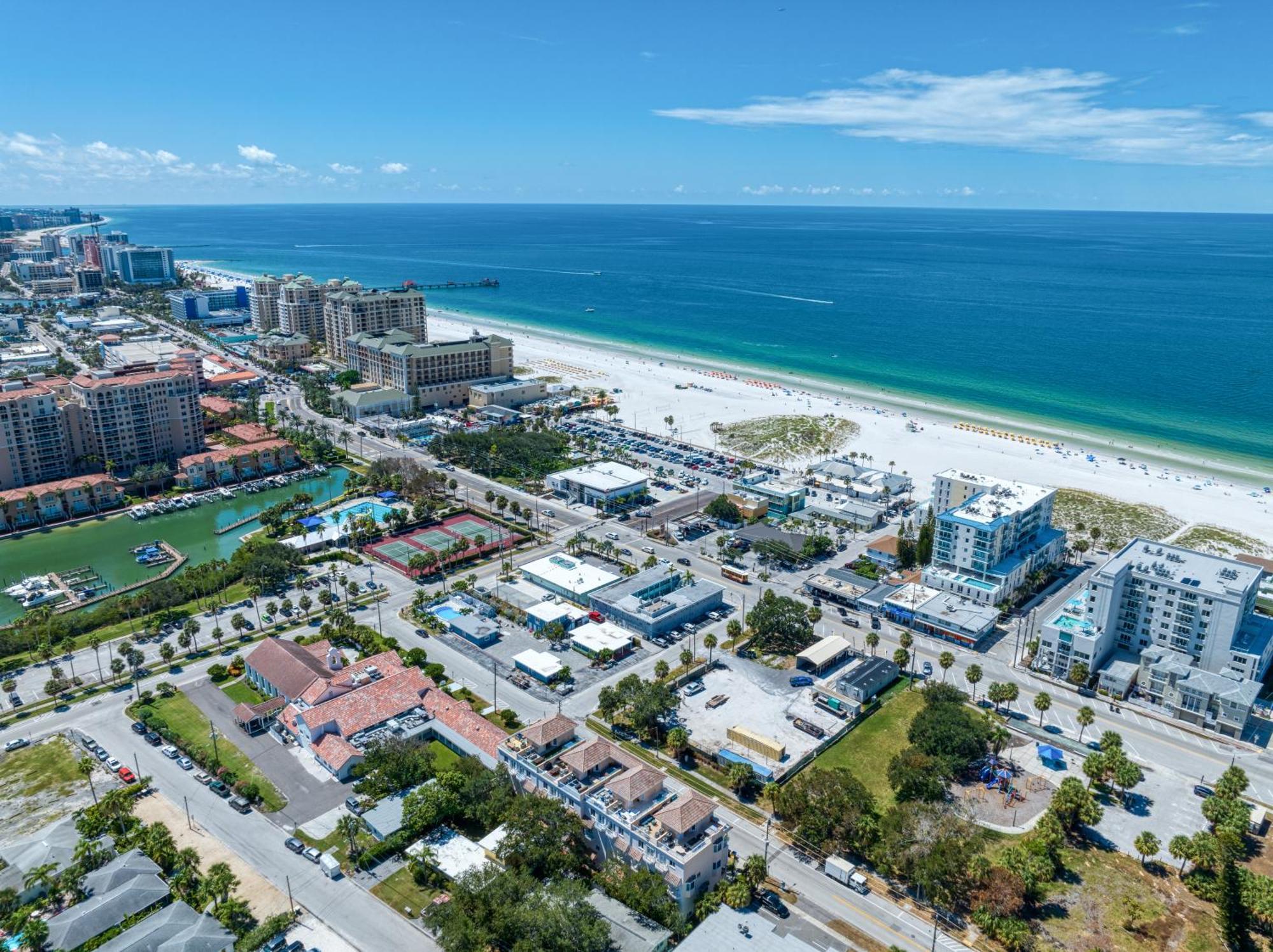 Camelot Beach Suites Clearwater Beach Exteriör bild