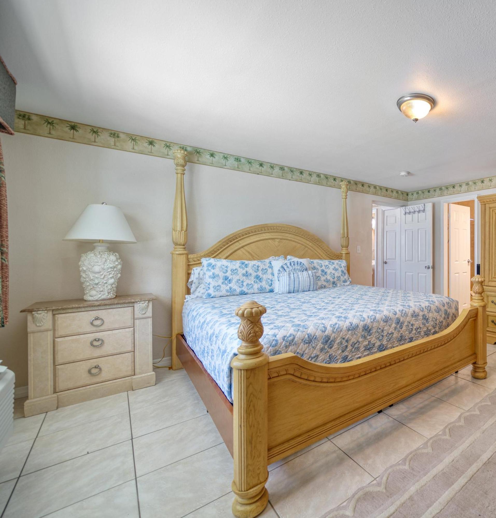 Camelot Beach Suites Clearwater Beach Exteriör bild