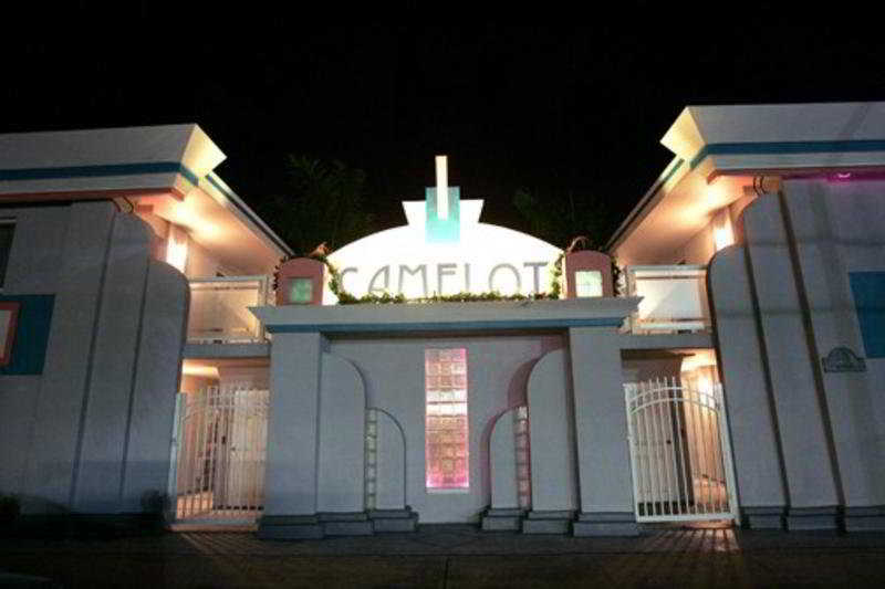 Camelot Beach Suites Clearwater Beach Exteriör bild
